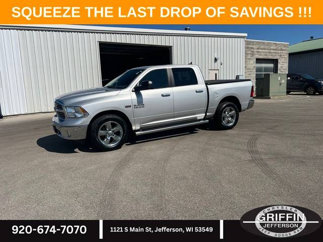 2016 Ram 1500 Big Horn 4WD photo