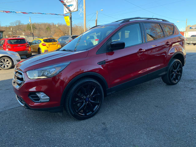 2017 Ford Escape SE 4WD photo