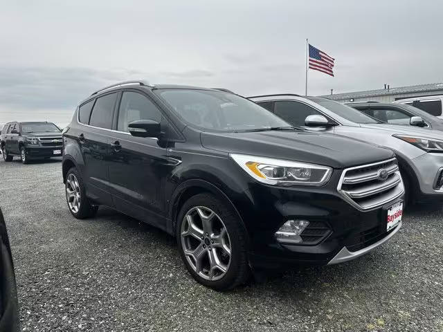 2017 Ford Escape Titanium 4WD photo