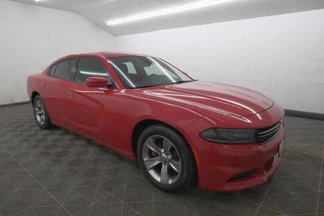 2016 Dodge Charger SE RWD photo