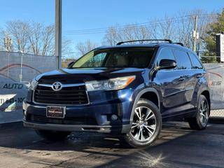 2016 Toyota Highlander XLE AWD photo