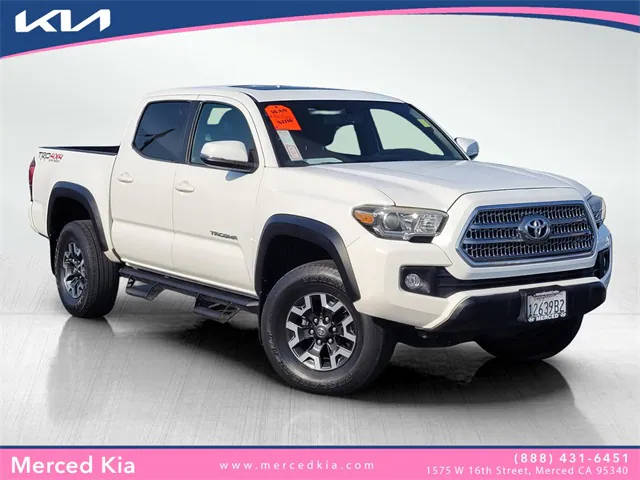 2016 Toyota Tacoma TRD Off Road 4WD photo