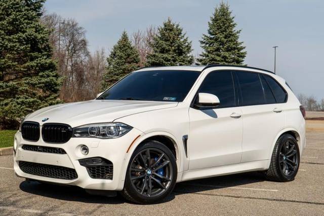 2016 BMW X5 M  AWD photo