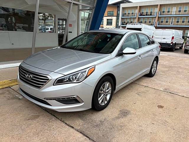 2015 Hyundai Sonata 2.4L SE FWD photo