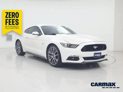 2017 Ford Mustang GT RWD photo