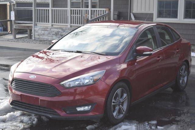 2016 Ford Focus SE FWD photo