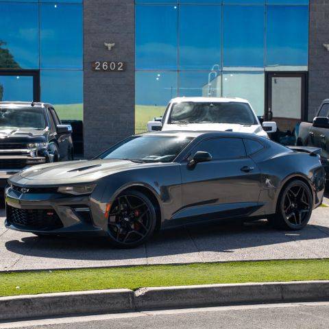 2016 Chevrolet Camaro 2SS RWD photo