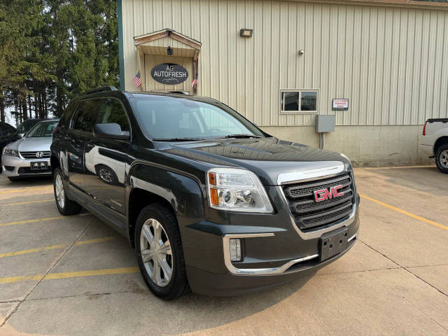 2017 GMC Terrain SLE AWD photo