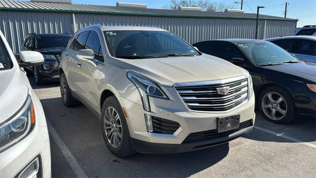 2017 Cadillac XT5 Luxury FWD FWD photo