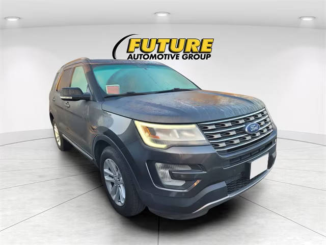 2016 Ford Explorer XLT FWD photo