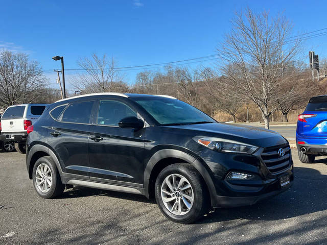 2016 Hyundai Tucson SE AWD photo