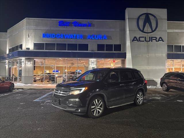 2016 Honda Pilot Touring AWD photo