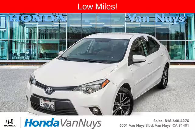 2016 Toyota Corolla LE Plus FWD photo