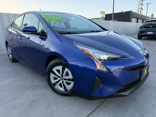 2016 Toyota Prius Four FWD photo