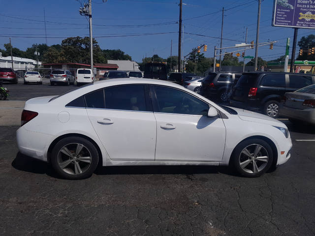 2016 Chevrolet Cruze LT FWD photo