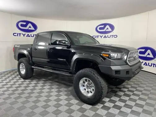2016 Toyota Tacoma TRD Off Road 4WD photo