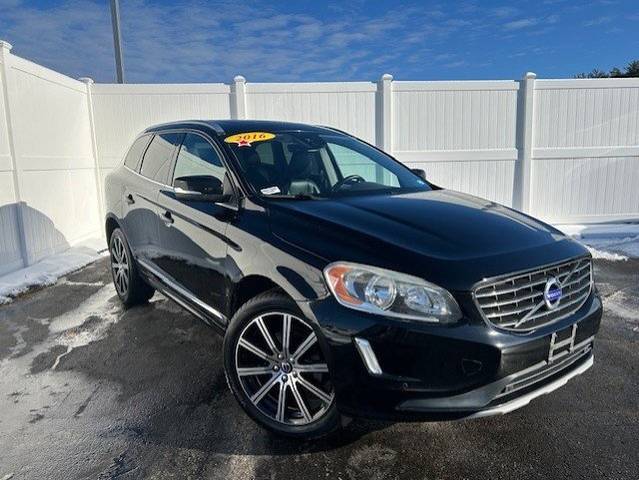 2016 Volvo XC60 T5 Drive-E Premier FWD photo