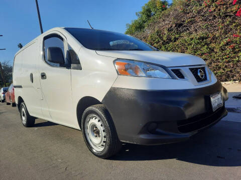 2016 Nissan NV200 S FWD photo