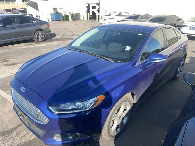 2015 Ford Fusion SE FWD photo