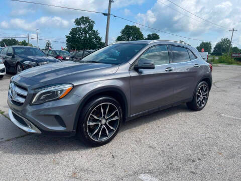 2015 Mercedes-Benz GLA-Class GLA 250 AWD photo