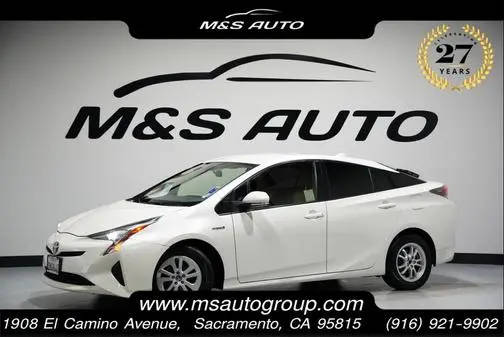 2016 Toyota Prius Two FWD photo