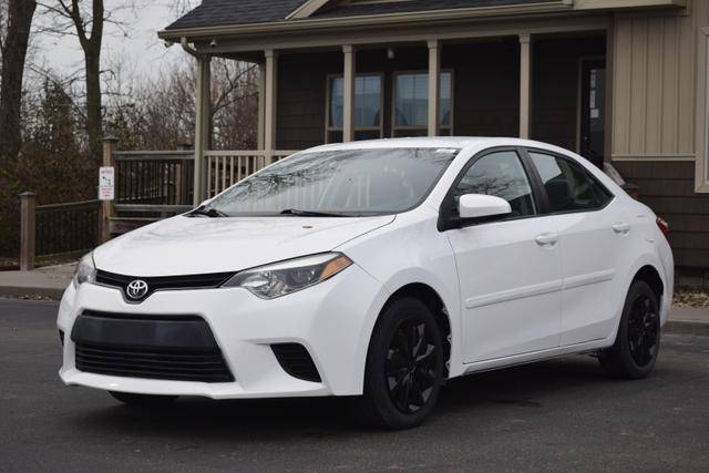 2016 Toyota Corolla LE FWD photo