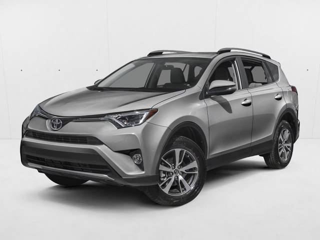 2016 Toyota RAV4 XLE FWD photo
