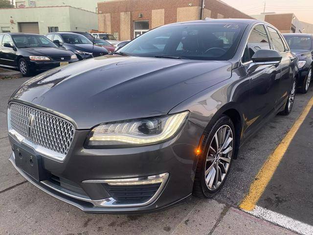 2017 Lincoln MKZ Select FWD photo