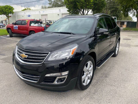 2017 Chevrolet Traverse LT FWD photo