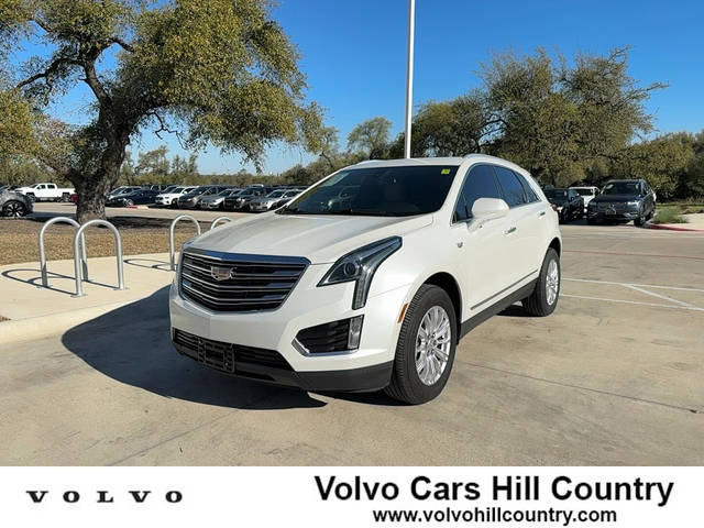 2017 Cadillac XT5 FWD FWD photo