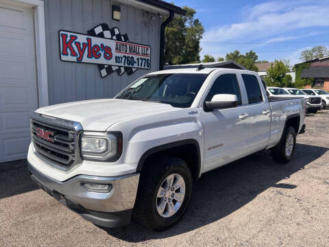 2016 GMC Sierra 1500 SLE 4WD photo