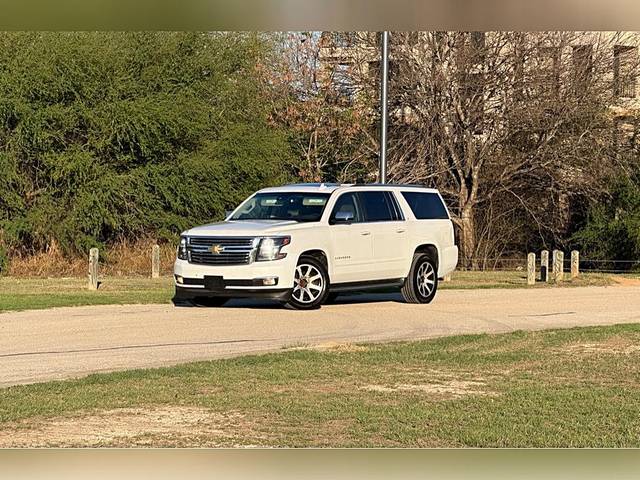 2016 Chevrolet Suburban LTZ RWD photo