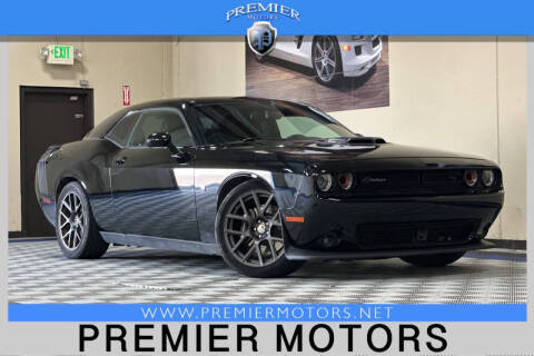 2016 Dodge Challenger 392 Hemi Scat Pack Shaker RWD photo