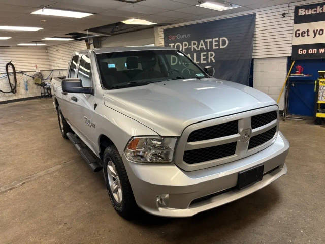 2016 Ram 1500 Express 4WD photo