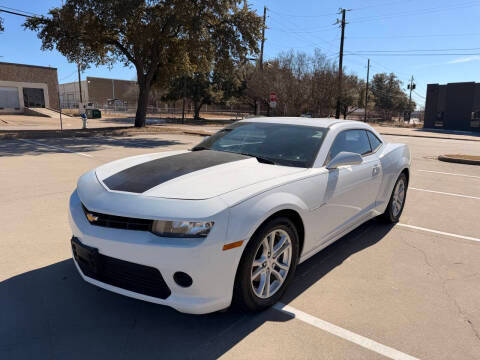 2015 Chevrolet Camaro LS RWD photo
