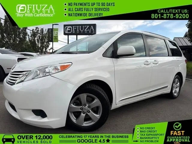 2016 Toyota Sienna LE FWD photo