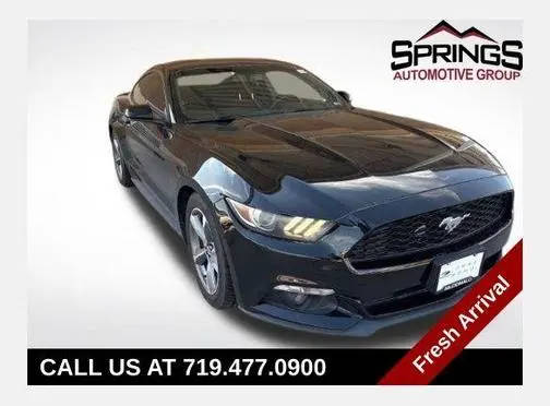 2016 Ford Mustang V6 RWD photo