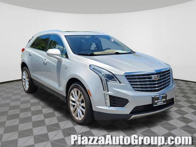 2017 Cadillac XT5 Platinum AWD AWD photo
