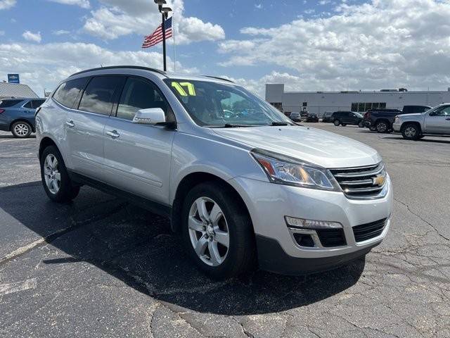 2017 Chevrolet Traverse LT AWD photo