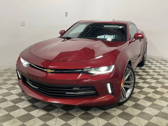 2017 Chevrolet Camaro 1LT RWD photo