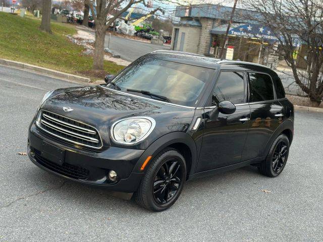 2016 MINI Countryman FWD photo