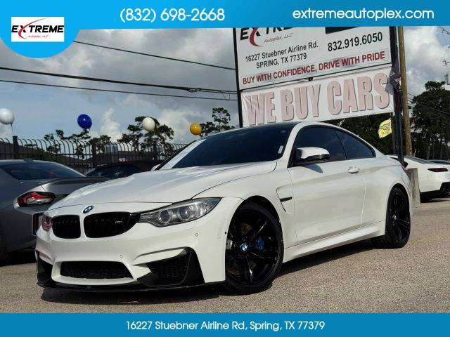 2016 BMW M4  RWD photo