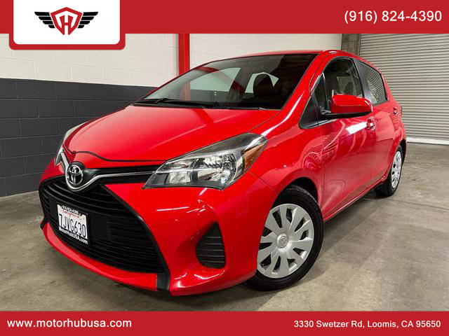 2015 Toyota Yaris L FWD photo