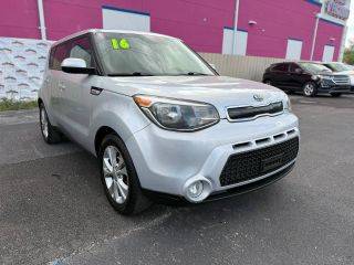 2016 Kia Soul + FWD photo