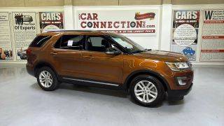 2017 Ford Explorer XLT FWD photo