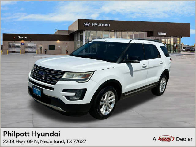 2017 Ford Explorer XLT FWD photo