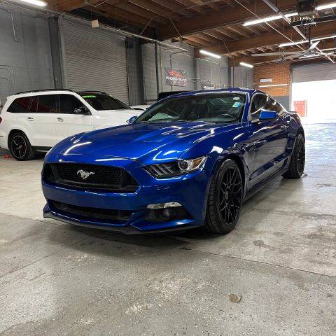 2017 Ford Mustang GT Premium RWD photo