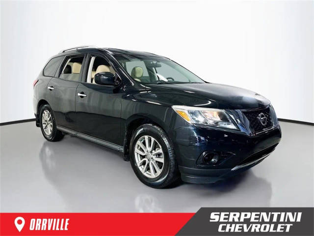 2016 Nissan Pathfinder S FWD photo