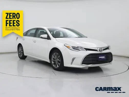 2016 Toyota Avalon XLE Plus FWD photo