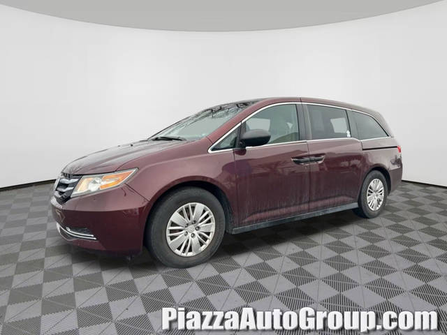 2016 Honda Odyssey LX FWD photo